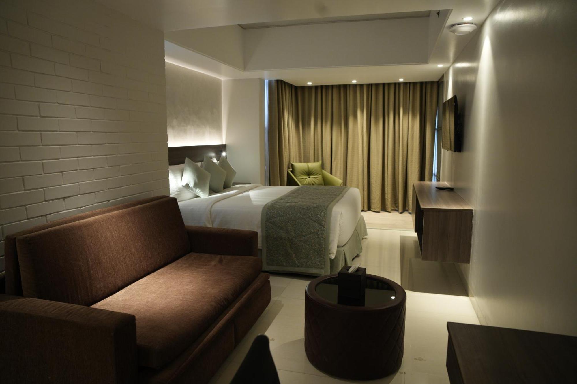 Lakeshore Heights Dhaka Exterior photo
